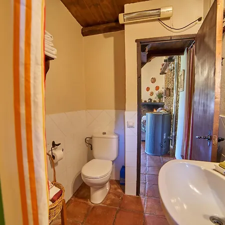 Navalgatos De El Tragaluz Holiday home *